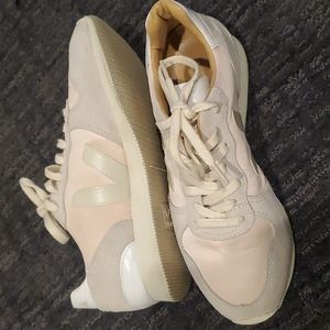 Veja sneakers